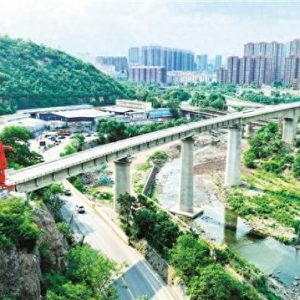 阳大铁路全线桥梁架设任务全部完成