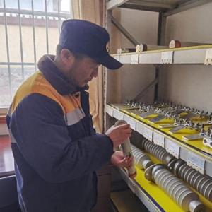 铁路供电“泉眼”安全的守护人