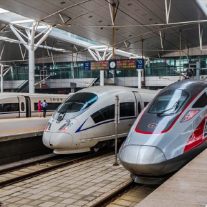 连12306都弄错的高铁和动车，究竟有何区别？为何总被混为一谈？