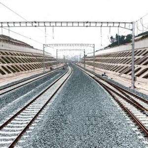 新开通一“动车公寓” 南充始发动车时刻更优化