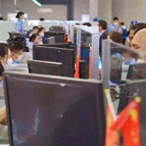 德国专家评价各国高铁：日本还行，法国优秀，中国却用了这4个字