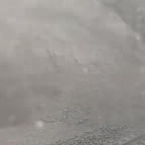 陇海铁路线路被山体滑塌掩埋现场曝光，已恢复运行！乘客转运