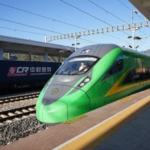 图集｜中老铁路三周年，“黄金通道”人气更旺“带货”更强