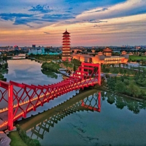 坐高铁游百座小城！700+景点，四季都有新鲜玩法→