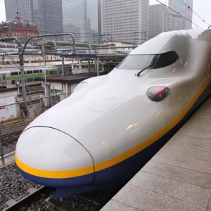 德国专家评价各国高铁：日本还行，法国优秀，对中国则用了4个字