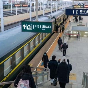 终于等到了！K89/90次旅客列车恢复运营！很多呼市人忍不住了：回来了，回来了！