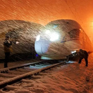 极寒天气下铁路车辆是如何“养生”的？