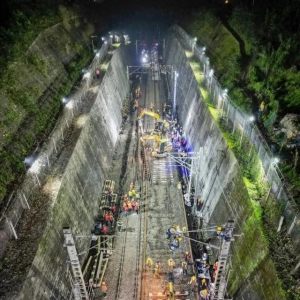 设计时速350公里！两条高铁有新进展→