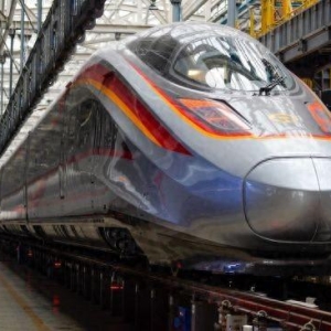 重庆地区首次配属CR400AF-S型复兴号智能动车组