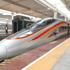 更能装，更多充电口！重庆复兴号“升舱”啦