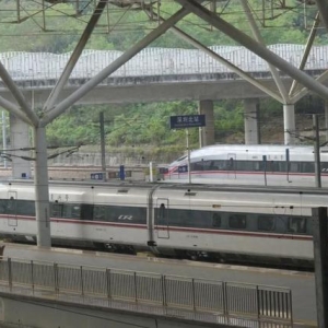 深圳增开多个方向高铁列车，附春运购票日历→