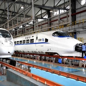 全球最快列车来了！快到可以起飞，点赞中国制造，“硬控”美西方