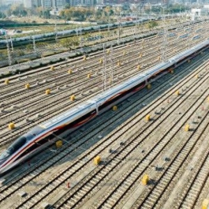 载客量up！CR400AF-S复兴号智能技术提升动车组增配成都