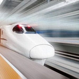 飞驰的钢铁巨龙：全国最快的高铁列车揭秘