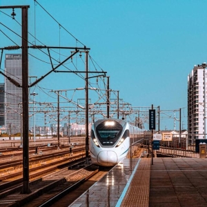 高铁“变味”了？为什么现在越来越多的人不想坐高铁，原因有四点