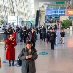 明日起铁路南京站迎来新运行图，安排办客列车数创新高