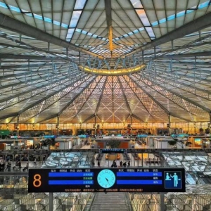 铁路上海站明起调图：增开列车创近年新高，上海南站进入“高铁时代”