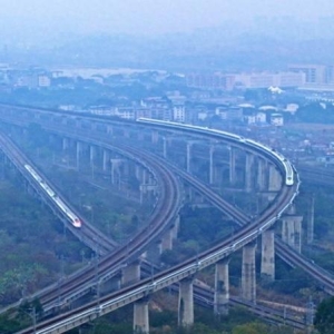 新城市志｜4.8万公里！中国高铁运营里程再创新纪录