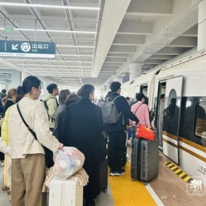 杭州⇌香港，6个多小时高铁直达！楼下办签注，上楼就出发