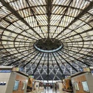 时评：上海南站华丽升级，迎接高铁新时代