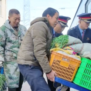 穿行在快时代的慢火车：一份跨越时空的“小确幸”