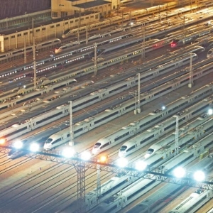 朝着家的方向！动车组震撼集结