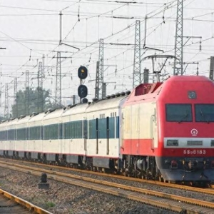 “铁路百态”系列故事（8）：奋斗青春绽光芒