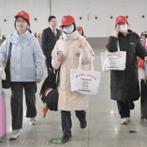 目的地：广州！首趟“南粤春暖”返岗专列发车