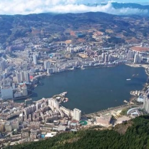 魅力无限的宝藏小城，快坐动车来看看！