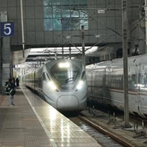 时评：以过硬本领践行人民铁路为人民的宗旨