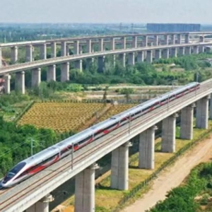 京沪高铁：从"烧钱黑洞"到"印钞机"，一条铁路如何创造百亿奇迹？