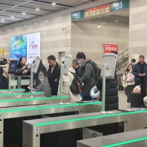 春运以来长三角铁路日均发送249.4万人次，今日增开列车228列