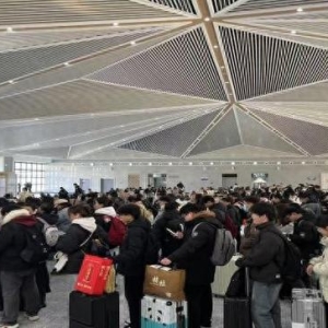 时评：读懂学生返校背后的“铁路温度”