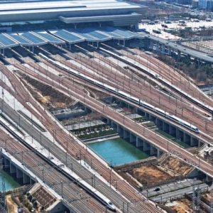 国铁集团全面完成2024年全国两会建议提案办理任务