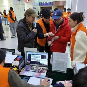 这件事，铁路上海站已坚持做了62年……