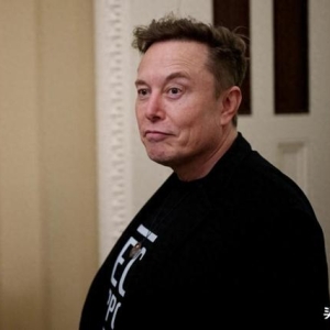 马斯克盛赞中国高铁，乘坐有“史诗般”感觉，在美国却劝人别坐？