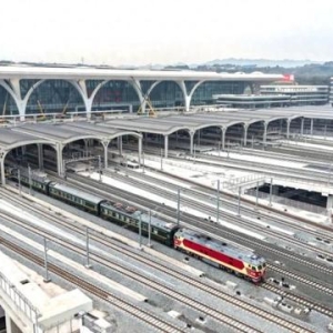 4小时缩短至1小时内！这条高铁有新进展