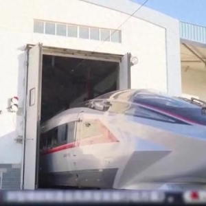 复兴号家族全球最快成员CR450今年将迎来整车试验验证和试用考核