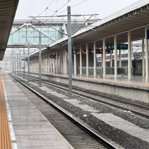 铁路站台和列车中间的缝隙有哪些学问