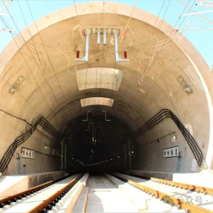 高速铁路是如何减少隧道噪声和压力的
