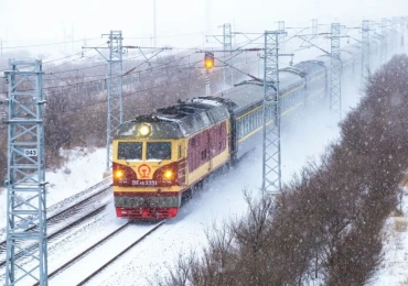 涨知识 | 火车的车灯有什么讲究？