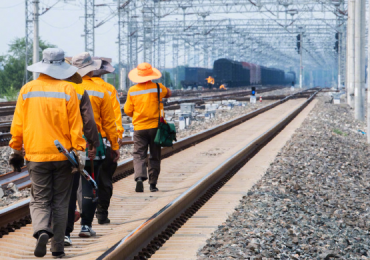 什么是铁路工务“天窗”作业？