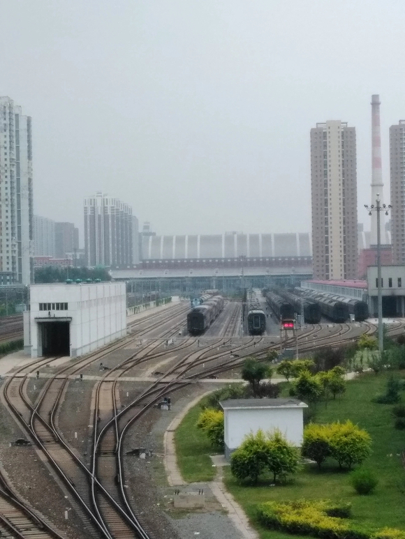 求赐教！求问大神们，这个显示器是什么装置？显示的内容代表什么-1.jpg