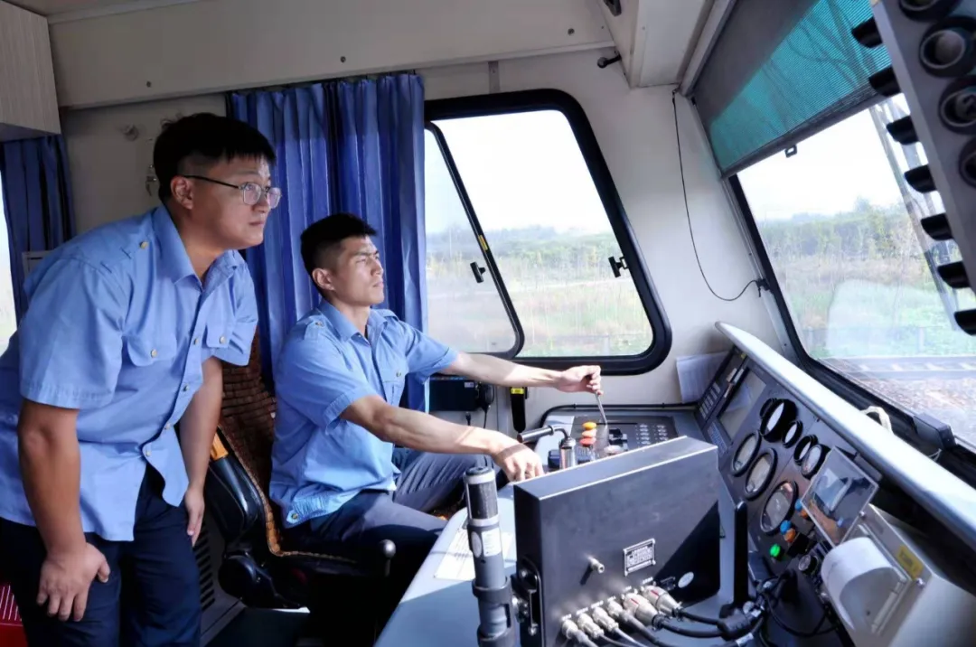 2025年下半年铁路机车车辆驾驶人员资格考试报名要求及所需资料