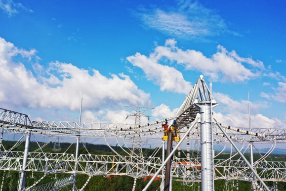 国家电网：加快电网建设 赋能绿色发展-15.jpg