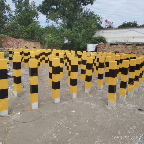 大兴安岭 铁路ab桩 水泥道口护桩黄黑水泥标志桩 渠界百米桩桥涵-2.jpg