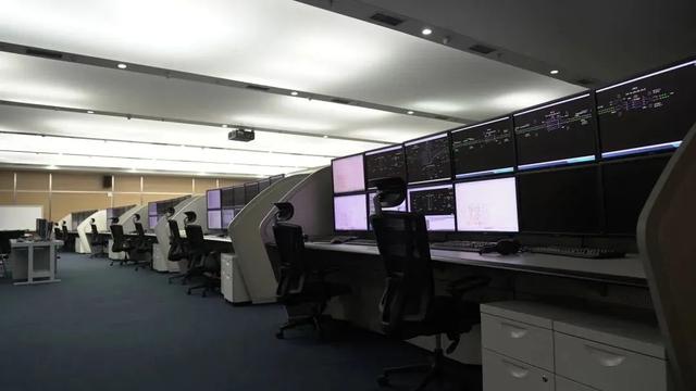 全国最大高铁“驾校”究竟有多大？-8.jpg