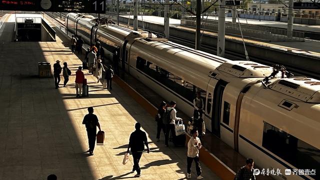 国庆乐拍|乘坐动车，开启一段美妙旅程