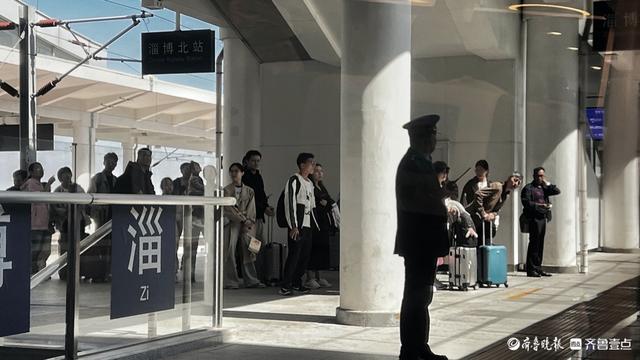 国庆乐拍|乘坐动车，开启一段美妙旅程