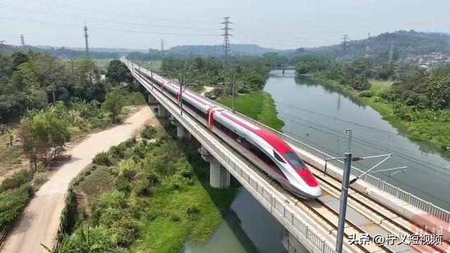 万万没想到，高铁逐渐变味了，背后的原因令人难以接受